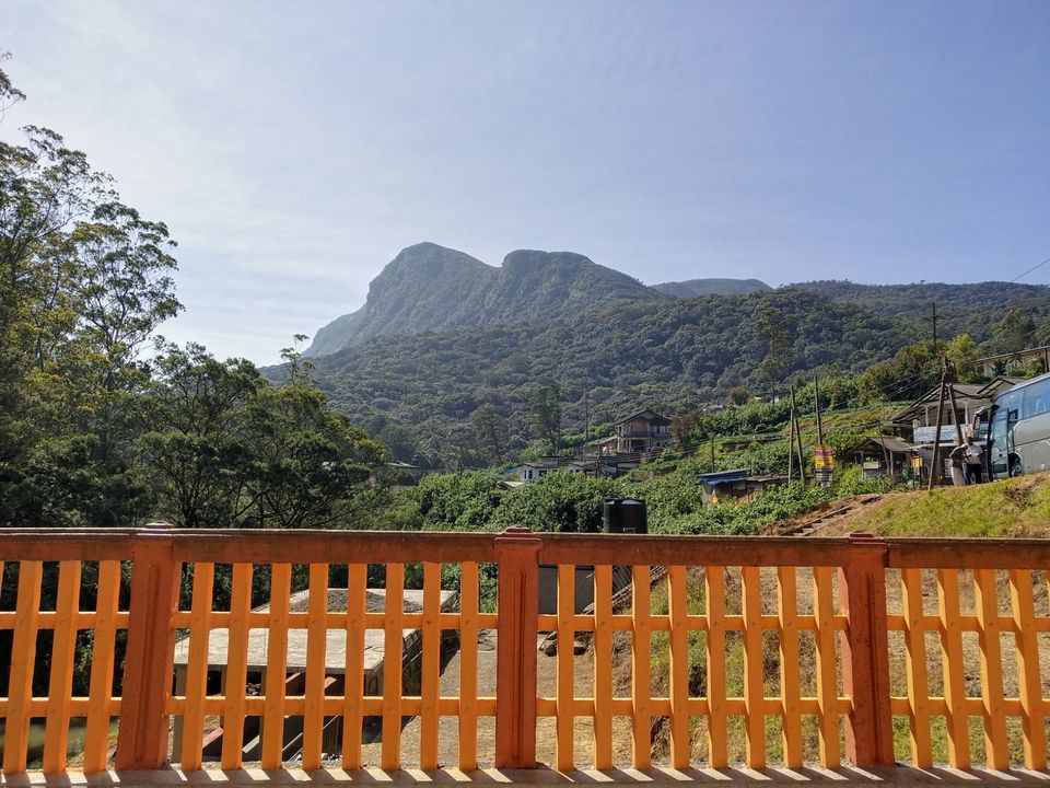 Photo of Gayathri Temple, Nuwara Eliya, Sri Lanka by Kiran Shriyan