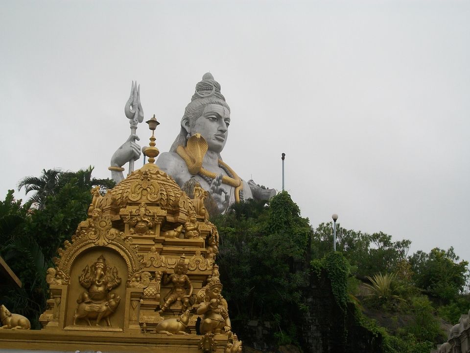 Photo of A Sunday Getaway: Murudeshwar 7/26 by Aditya Sen