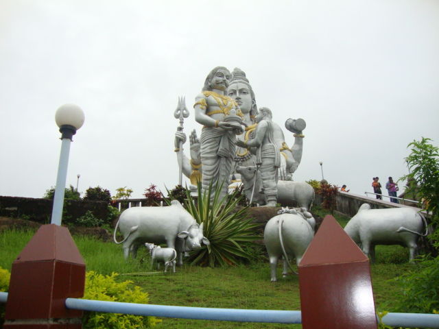 Photo of A Sunday Getaway: Murudeshwar 12/26 by Aditya Sen