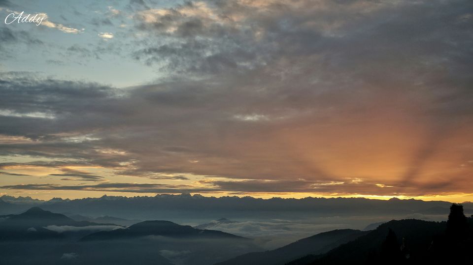 Photo of Tiger Hill Sunrise Observatory, Darjeeling, West Bengal, India by Aditya Sen
