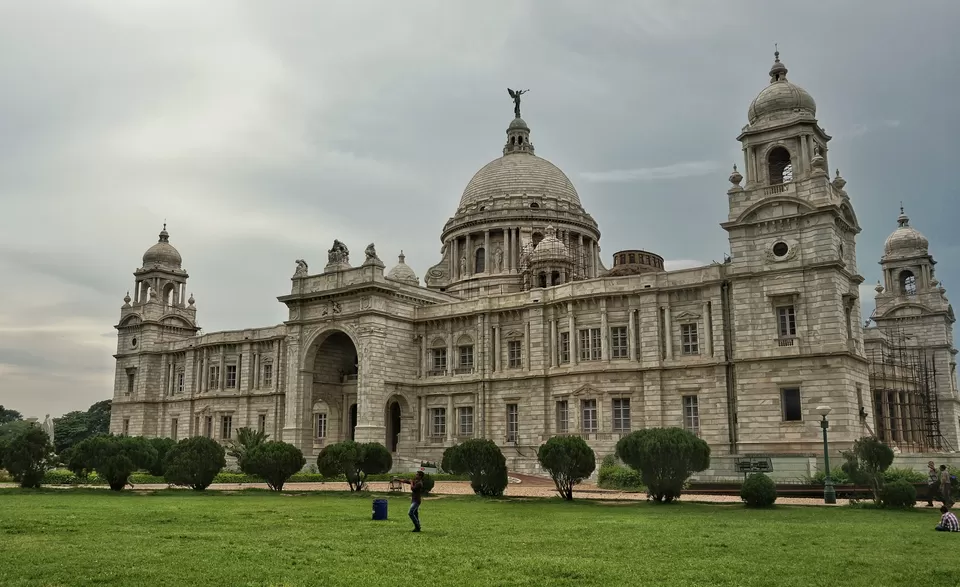 Photo of Victoria Memorial, Queens Way, Kolkata, West Bengal, India by Aditya Sen