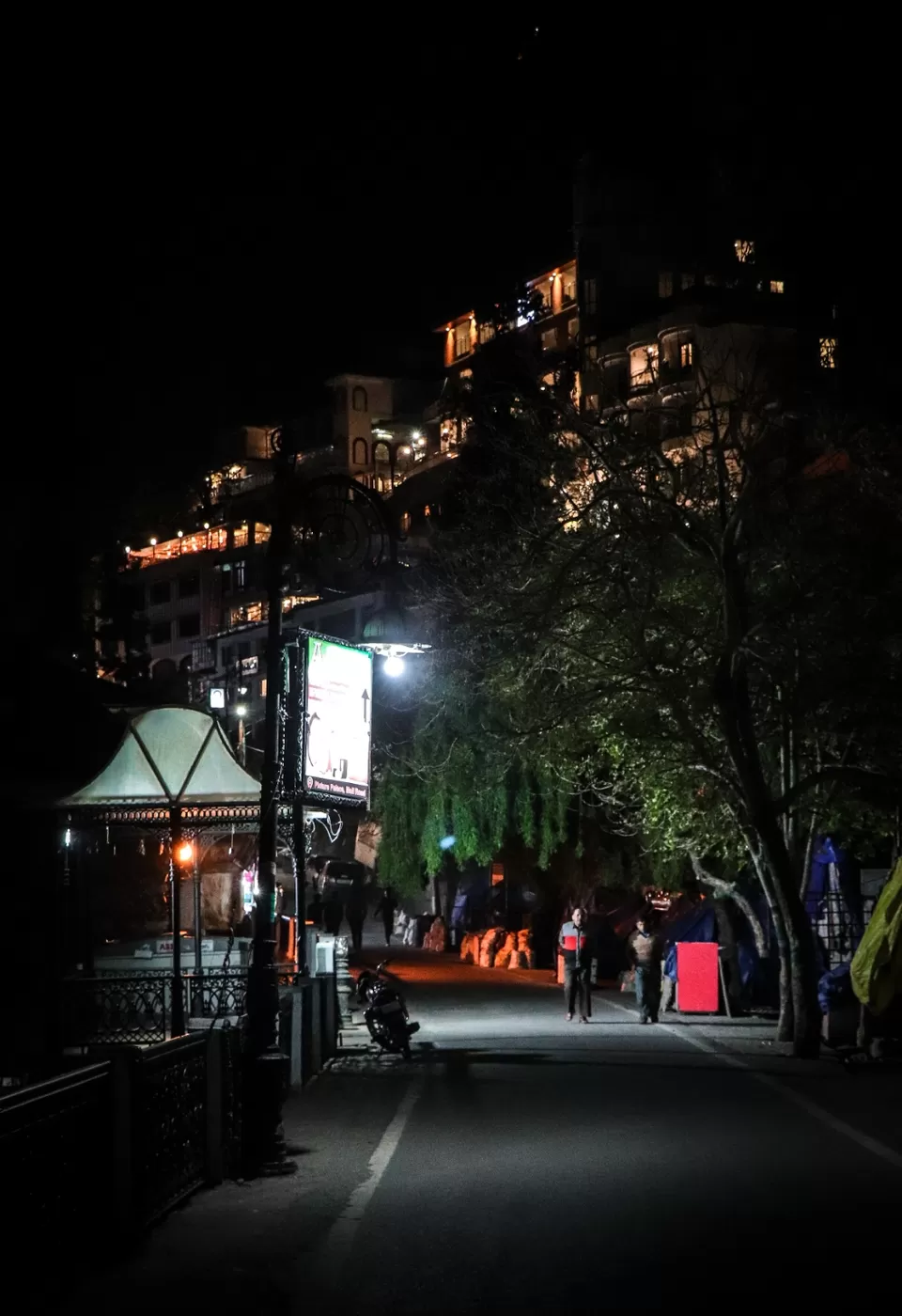 Photo of Mussoorie, Uttarakhand, India by Nishant Saxena