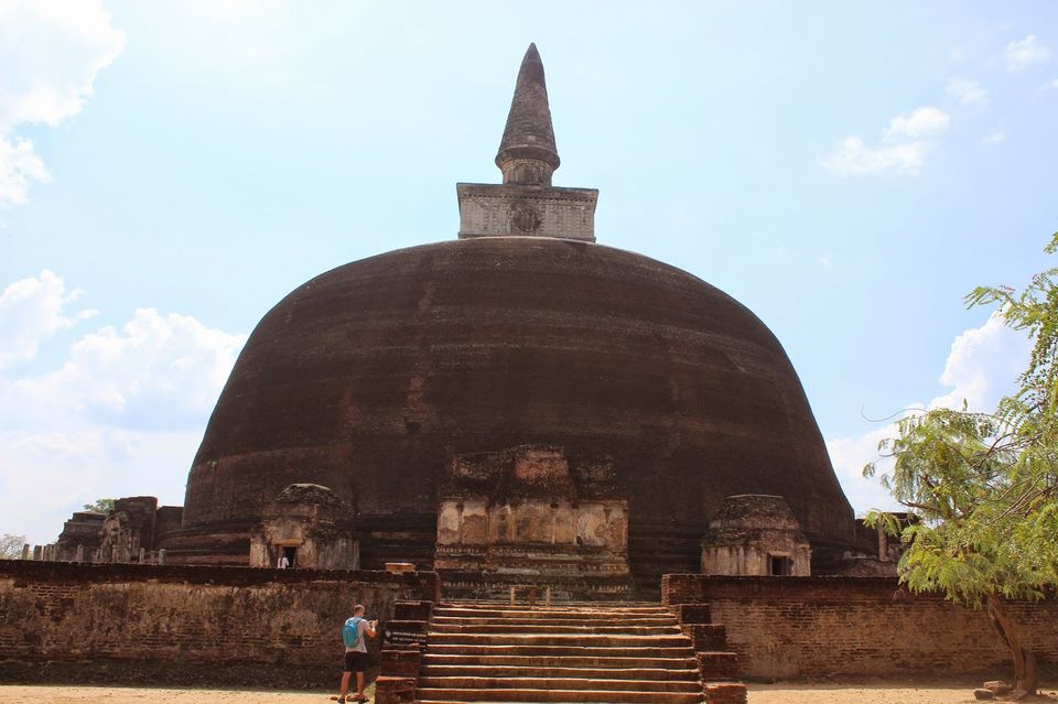 Sri Lanka – Sun, sand, beaches and the Buddha by Jyoti sharma | Tripoto