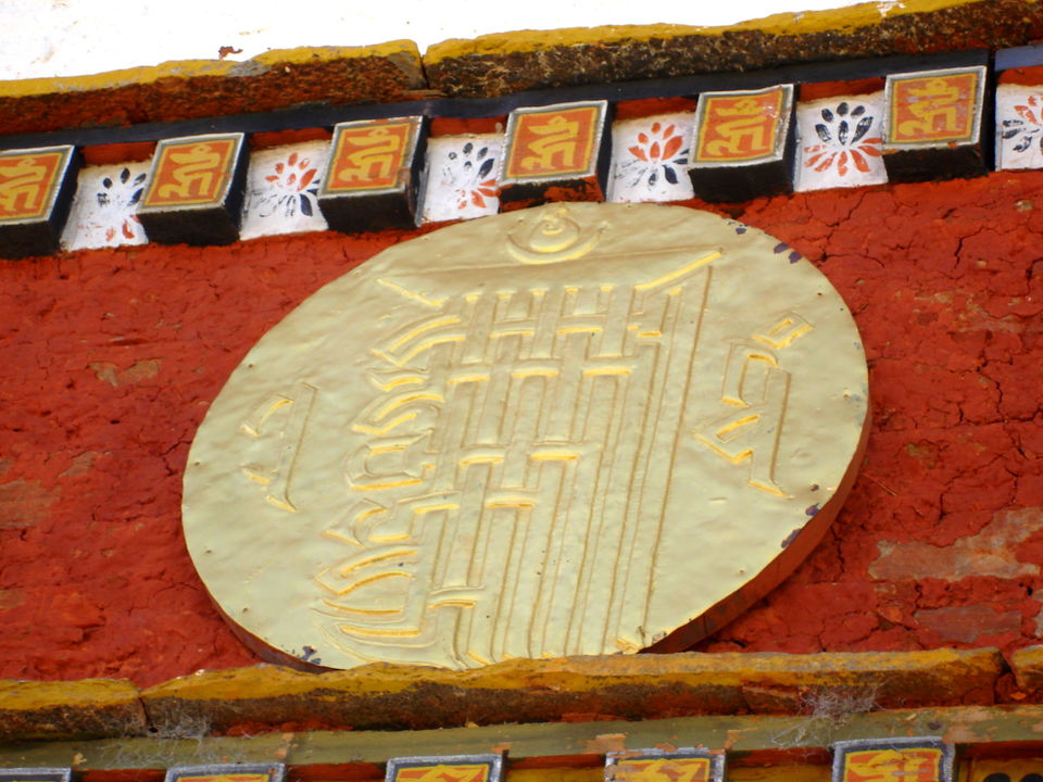 Photo of Dochula Chorten by Avanija Sundaramurti