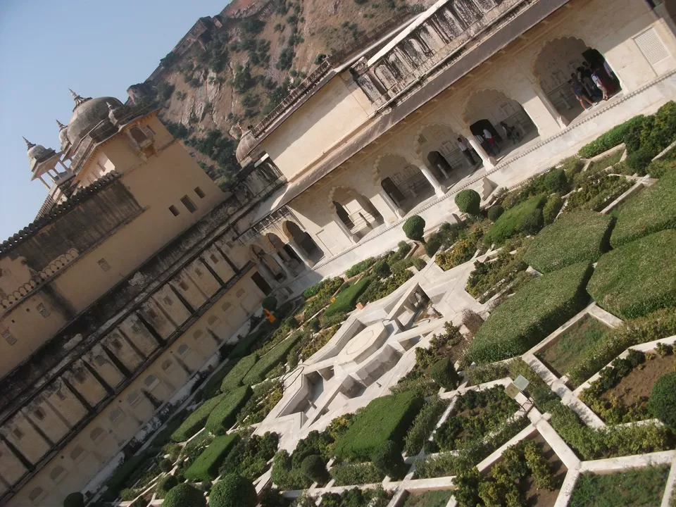 Photo of Amber Fort, Jaipur, Rajasthan, India by Samantha Mascarenhas