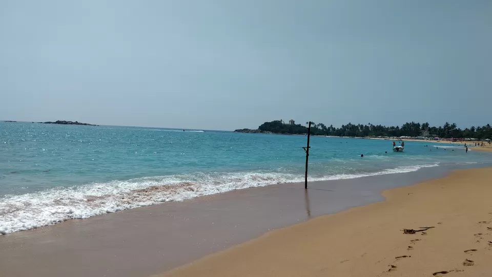Photo of Unawatuna Beach, Unawatuna, Southern Province, Sri Lanka by Samantha Mascarenhas