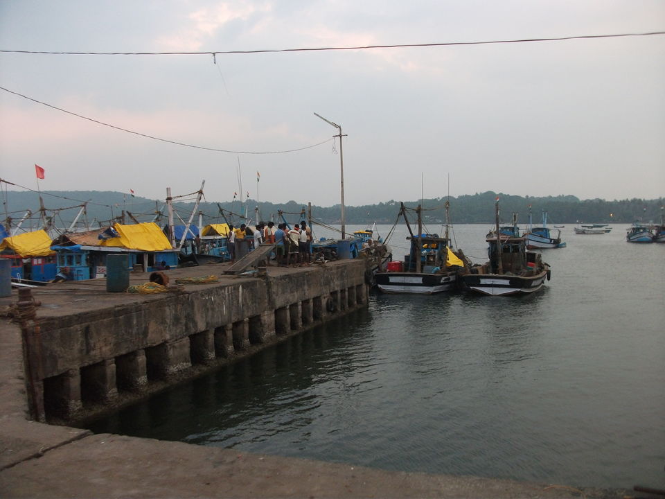 Photo of Along the coastline of Goa on two wheels 2/42 by Samantha Mascarenhas