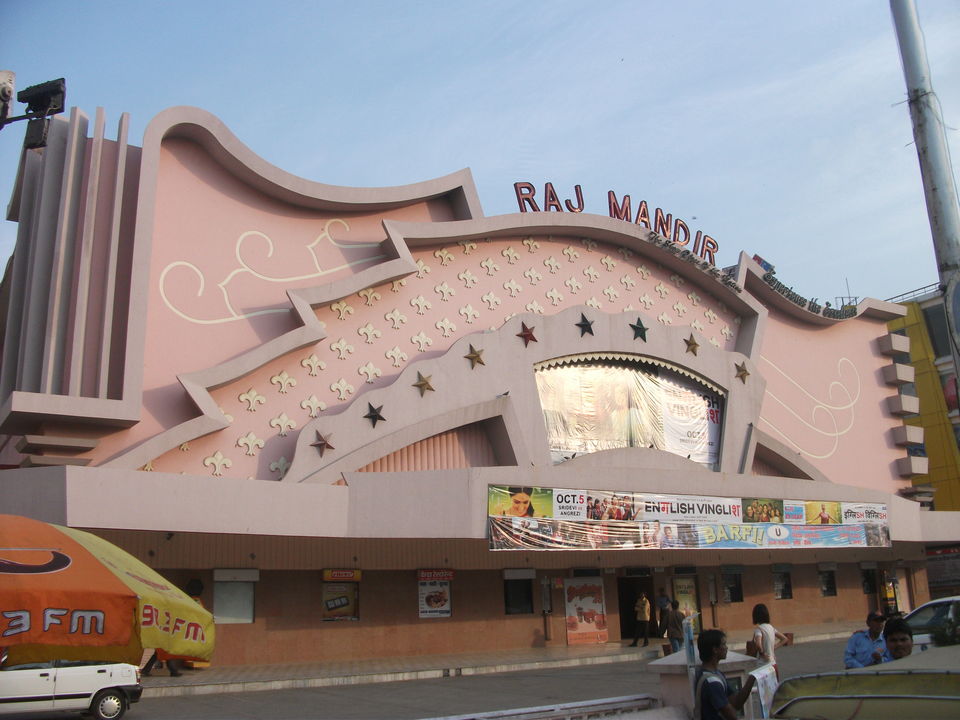 Photo of Pink, Blue, Brown, White city - Colorful Rajasthan 45/68 by Samantha Mascarenhas