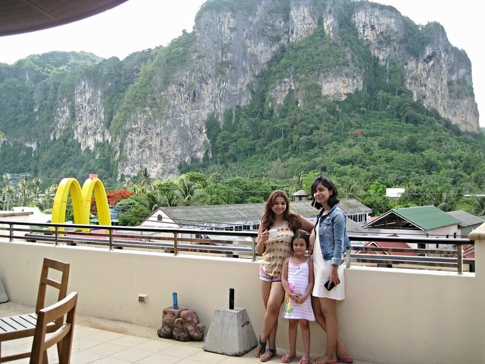Photo of krabi island and bangkok thailand by Naghma Naushad