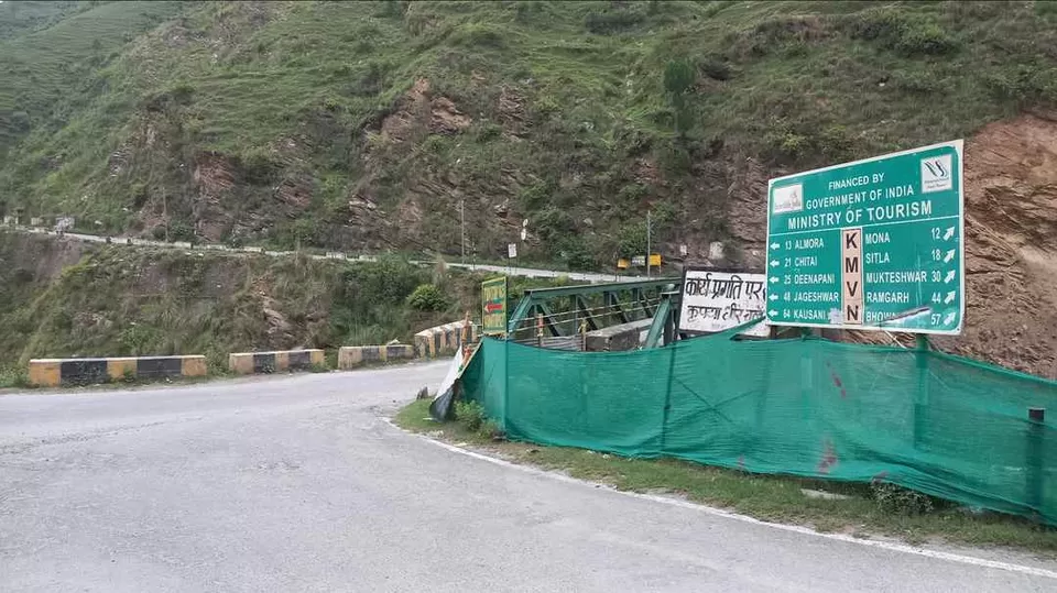 Photo of Satkhol, Uttarakhand, India by Vineet Kumar