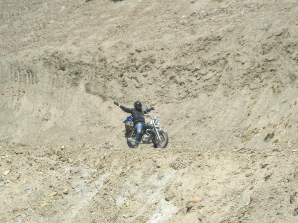 Photo of Pune-Leh-Pune Bike Road Trip Of 6506 km 42/49 by Vineet Gupta