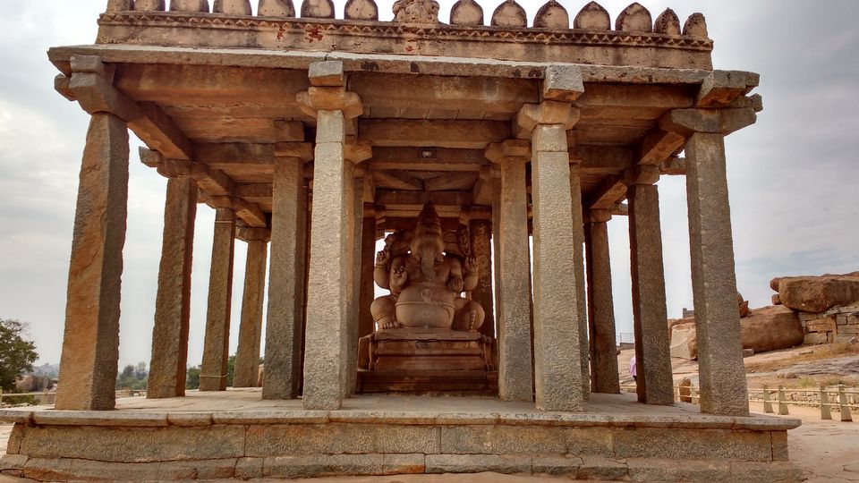 Photo of Gopi Rooftop Restaurant, Hampi, Karnataka, India by Sujeet Joshi