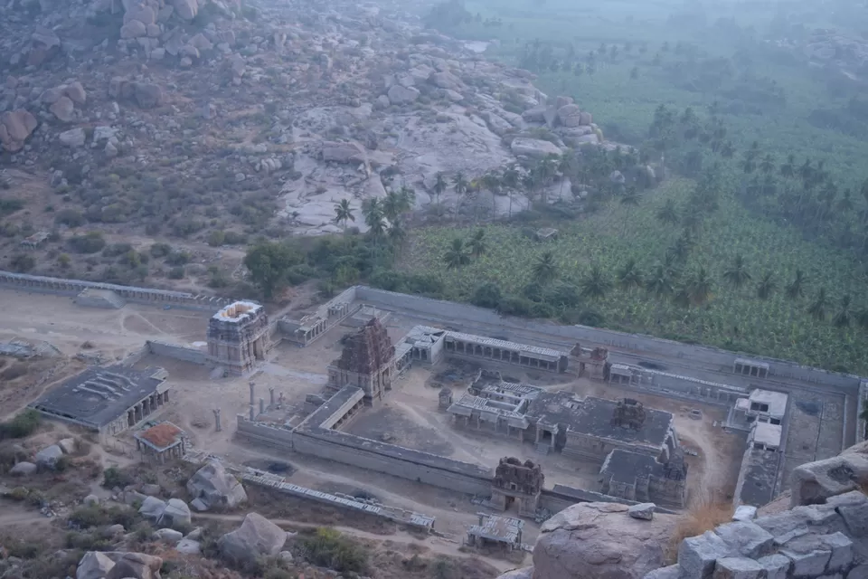 Photo of Gopi Rooftop Restaurant, Hampi, Karnataka, India by Sujeet Joshi