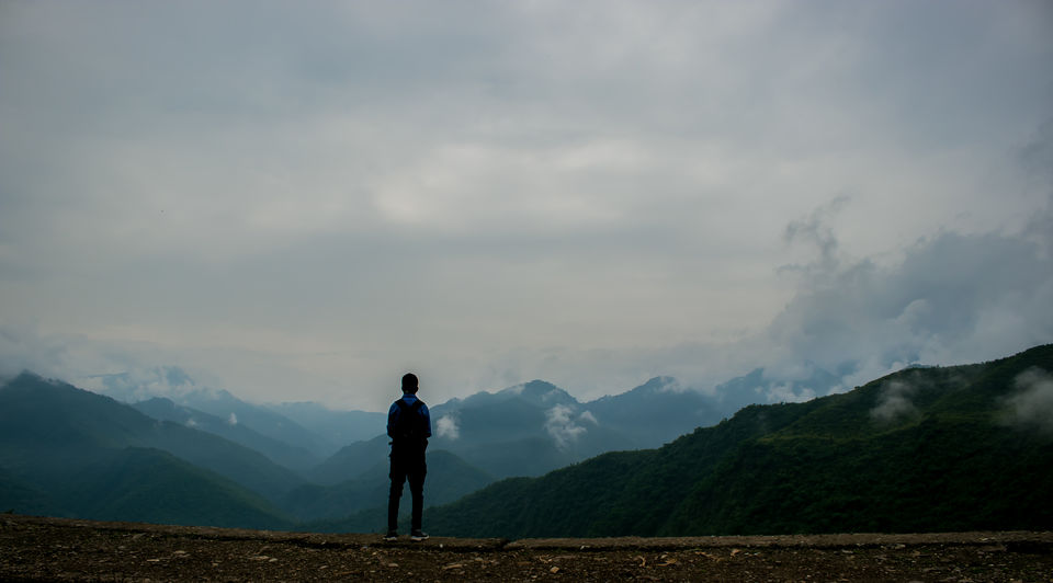 Photo of Lose the Paunch, Get the Poncho: Monsoon Trek to Valley of Flowers & Hemkund Sahib by Arjit Anand