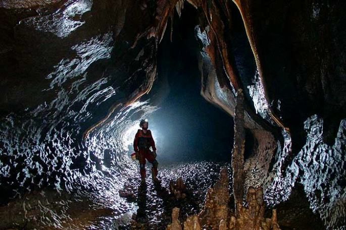 Photo of Forget The Blue Grotto, This Bat Cave In Meghalaya Is The Perfect Destination For Adventure Seekers! by Neha Bhise Sadalge