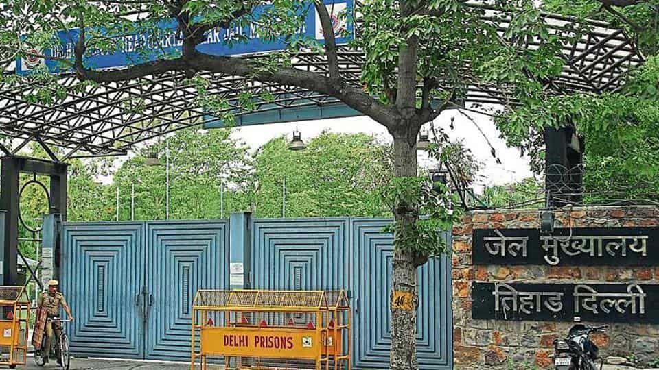 Photo of Experience Life Behind Bars in India's Largest Jail by Neha Bhise Sadalge