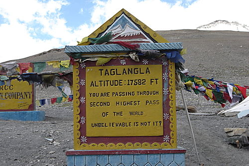 Photo of Taglang La by the_greyghost