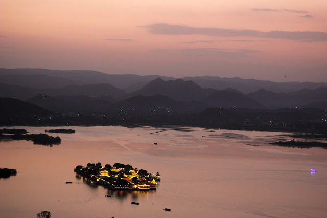 Photo of When dusk falls on City of Lakes 3/4 by Nitin Bothra