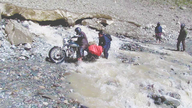 Photo of Road trip to Heaven 10/21 by Nitin Bothra