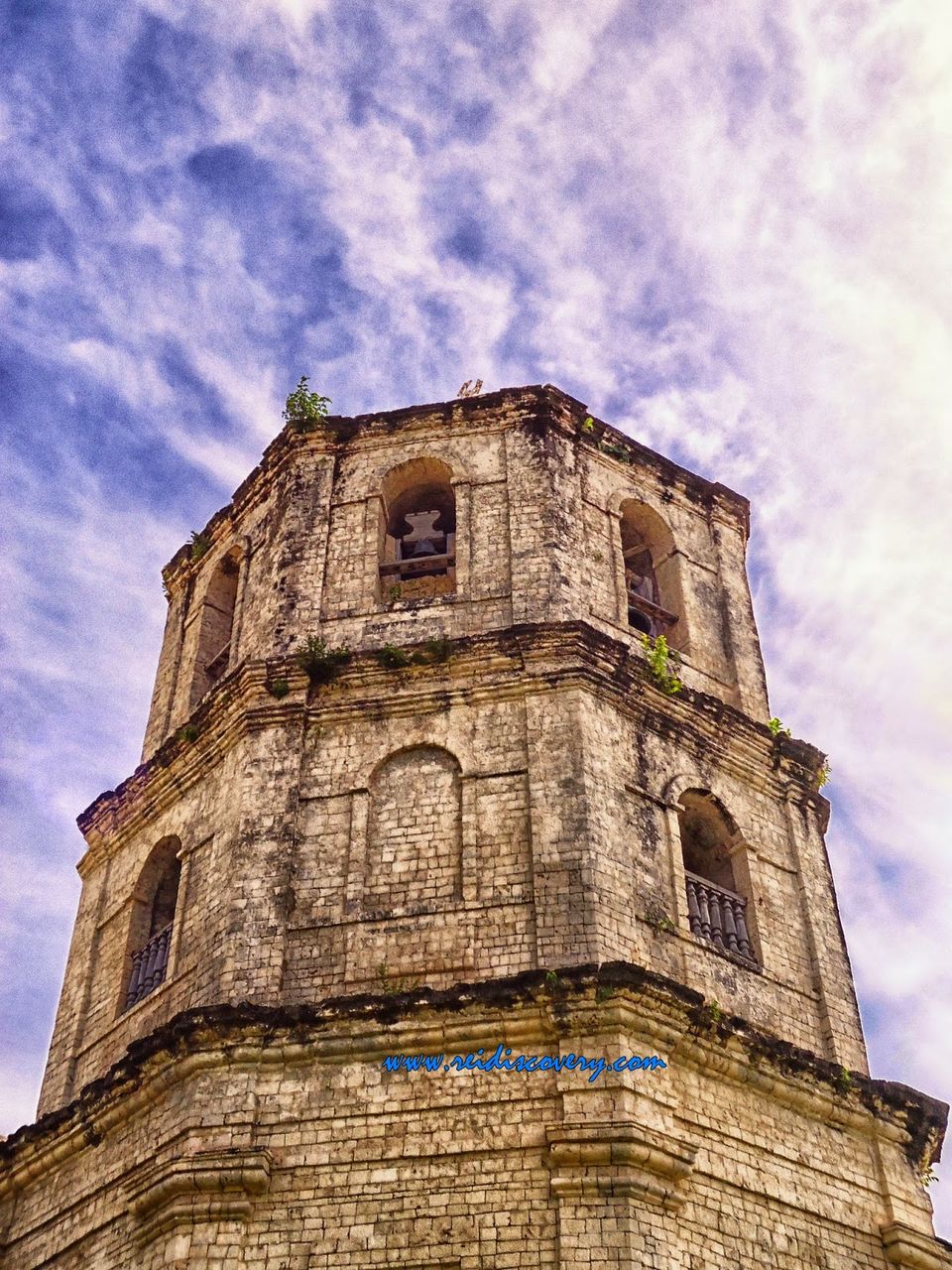 Photo of Oslob Church, Oslob, Central Visayas, Philippines by Reid Magbanua