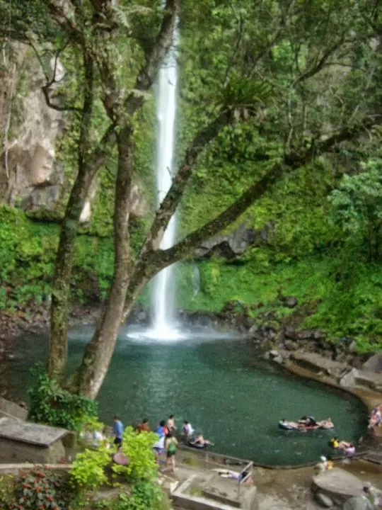 Photo of Katibawasan Falls, Mambajao, Northern Mindanao, Philippines by Veta