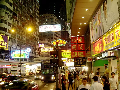 Photo of Temple Street Night Market, Yau Ma Tei, Hong Kong by travel4foodfun