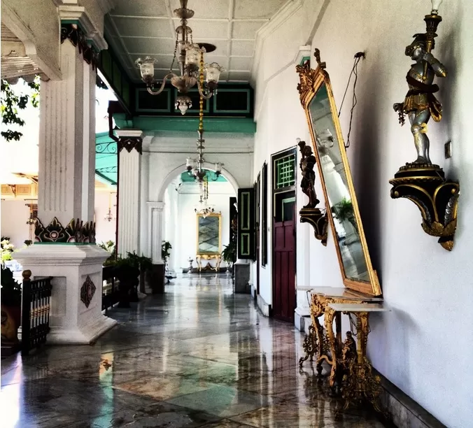 Photo of Keraton, Keraton, Suranenggala, Cirebon, West Java, Indonesia by Kirsten Alana