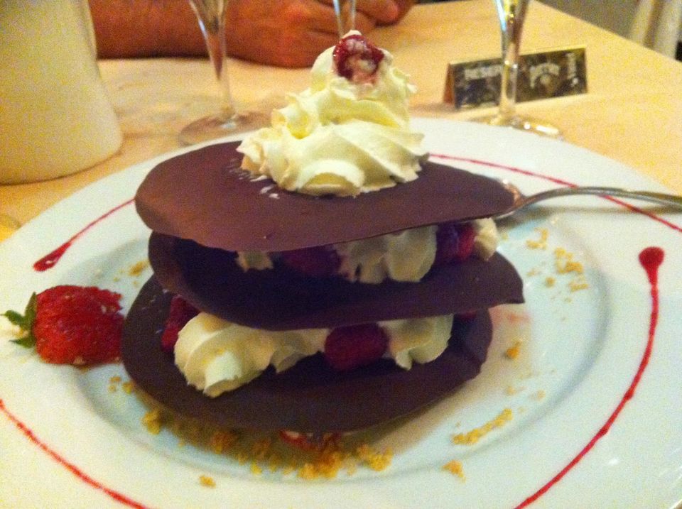 Photo of Bistrot de la Porte des Lilas, Rue Labourdonnais, Saint-Denis, Reunion by Champacs
