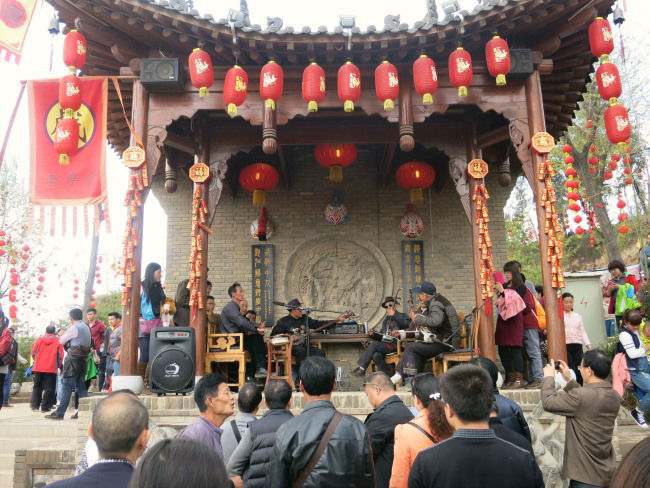 Photo of Ever Wondered What an Ancient Chinese Village Looks Like? Of Course You Have! 13/17 by Nicole Webb