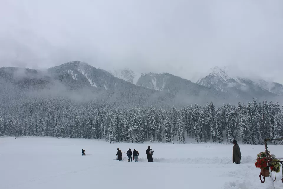 Photo of Kashmir...The only Heaven on Earth by Mangesh Chaphekar