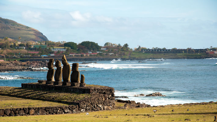 Photo of EASTER ISLAND on a budget 4/13 by Backpack ME