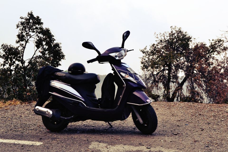 Photo of Nainital - The Bike the sunset and the Lake 6/6 by Aastha Garg