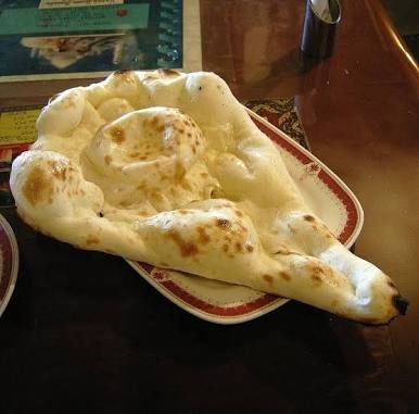 Photo of Type of Indian Breads to taste in India 4/11 by Backpack With Radhika(radnara .wordpress.Com)
