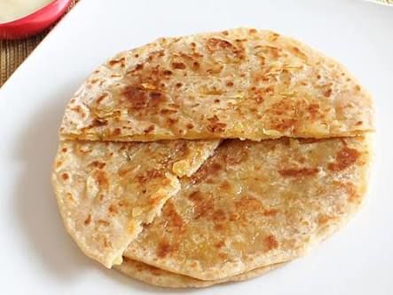 Photo of Type of Indian Breads to taste in India 10/11 by Backpack With Radhika(radnara .wordpress.Com)