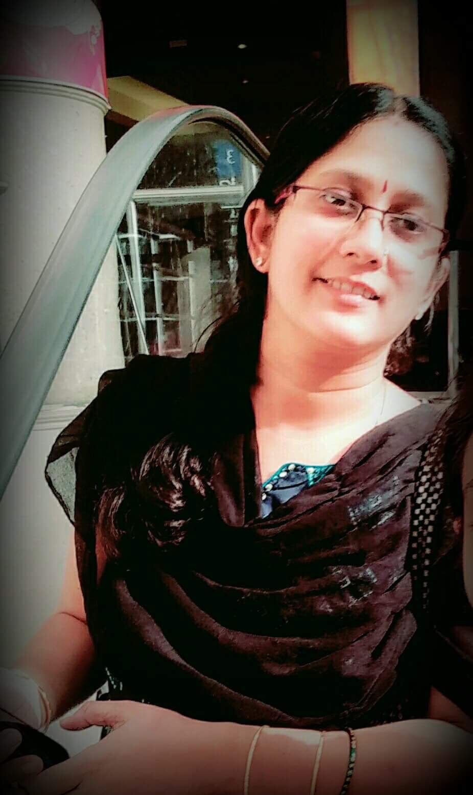 Photo of WHILING TIME DURING TRAVEL 2/2 by Radhika Narasimhan