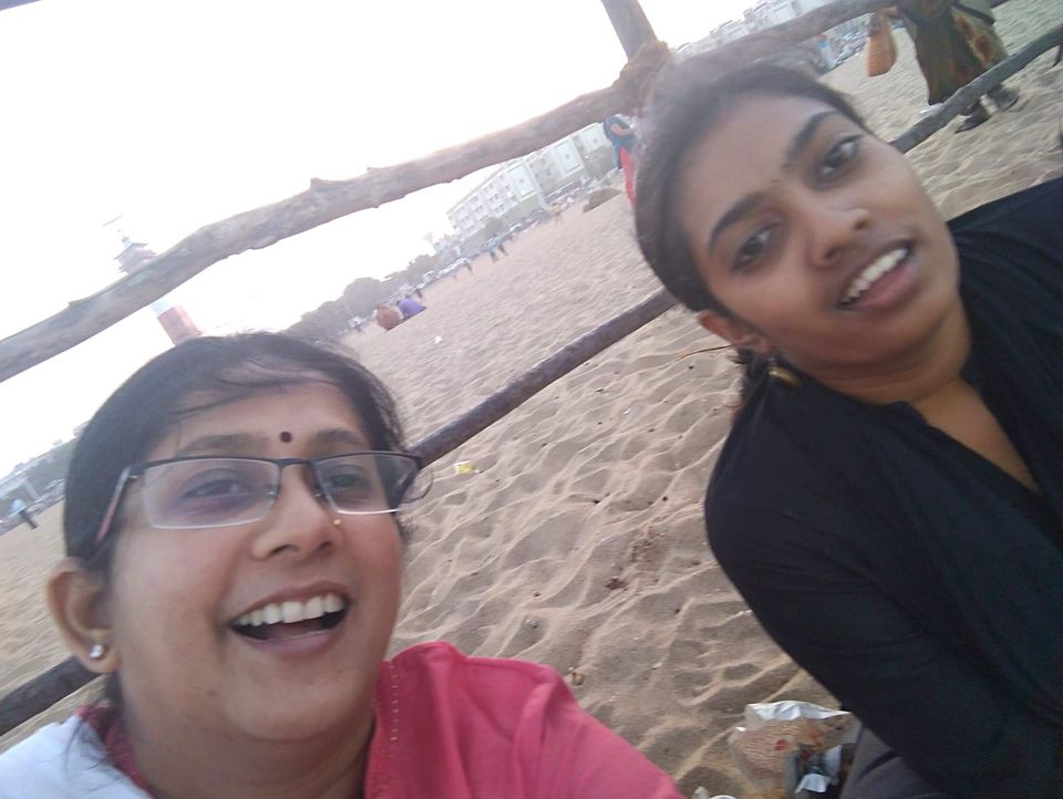 Photo of BEACHES IN SUMMER IN INDIA 4/5 by Radhika Narasimhan