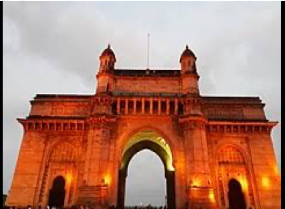 Photo of FAMOUS HISTORICAL PLACES TO SEE IN INDIA 6/10 by Radhika Narasimhan