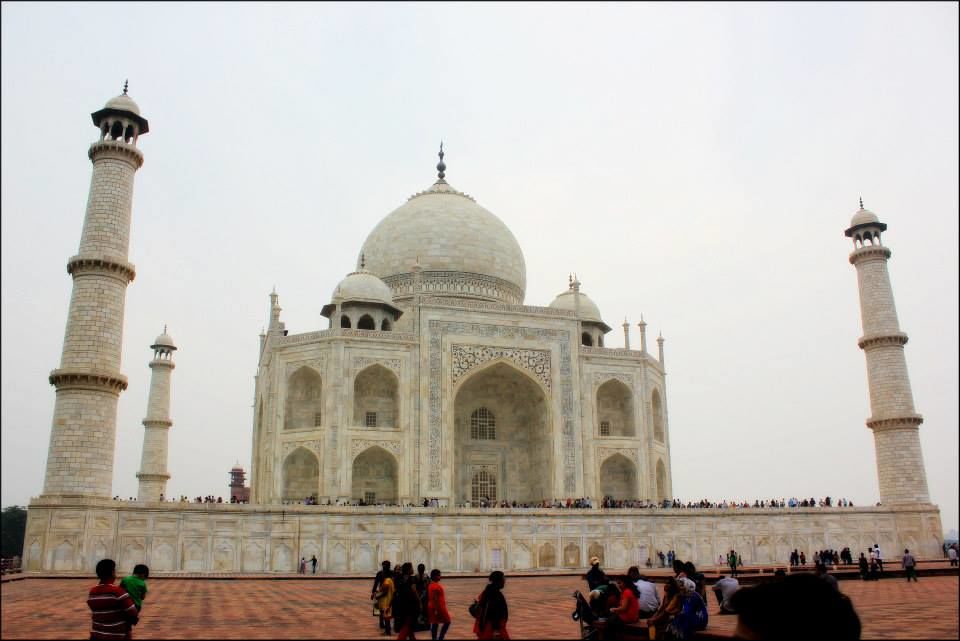 Photo of Taj Mahal, Agra, Uttar Pradesh, India by Rahul Arora