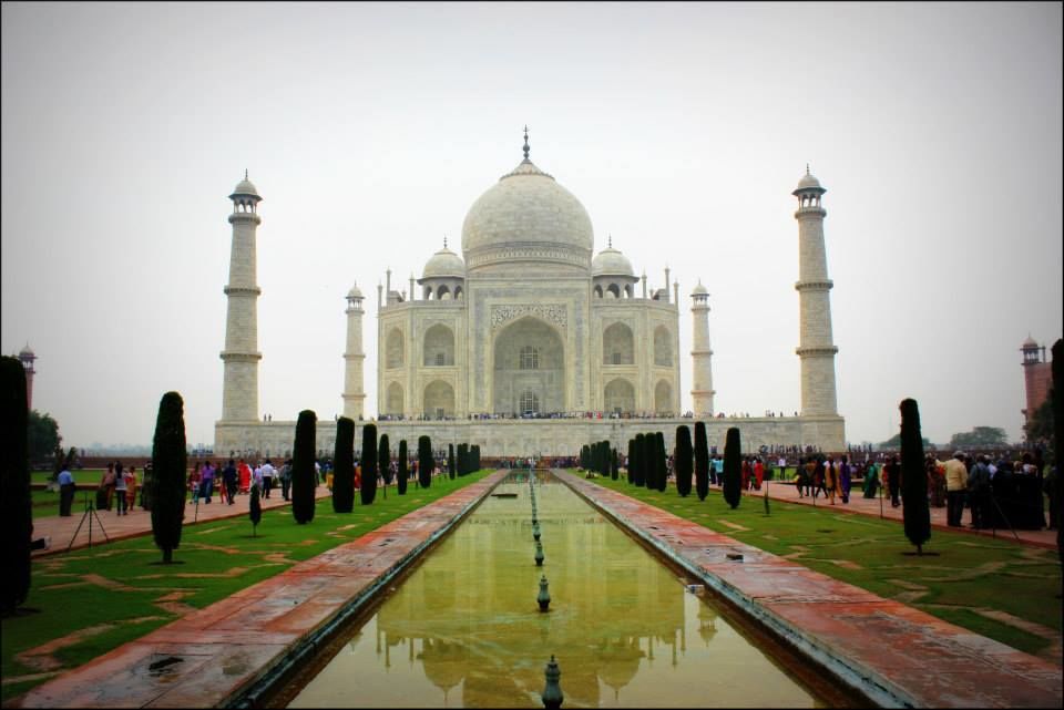 Photo of Taj Mahal, Agra, Uttar Pradesh, India by Rahul Arora
