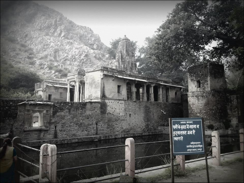 Photo of Bhangarh Fort, Bhangarh, Rajasthan, India by Rahul Arora
