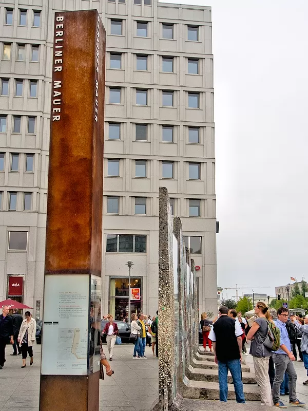 Photo of Berliner-Mauer.de, Stockholmer Straße, Berlin, Germany by Jill & Curtis