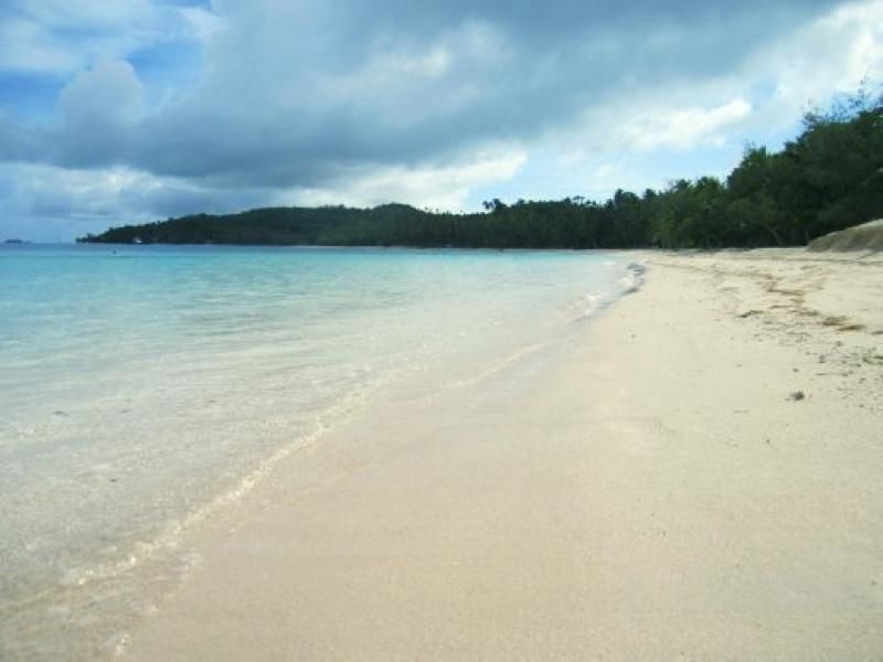 Photo of Fiji's Fantastic Yasawa Island Archipelago 1/10 by Shaz, Roamaholic