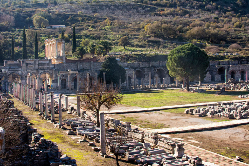 Photo of Ephesus – More than the Library of Celsus 4/10 by Calli & Travis