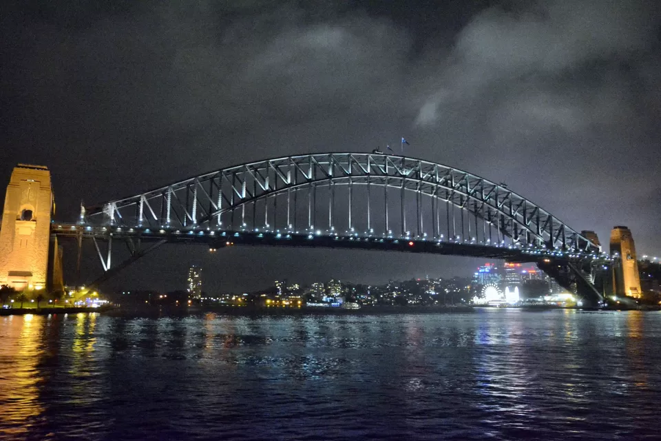 Photo of Sydney Harbour Bridge, Sydney, New South Wales, Australia by Tithi_Globetrotter