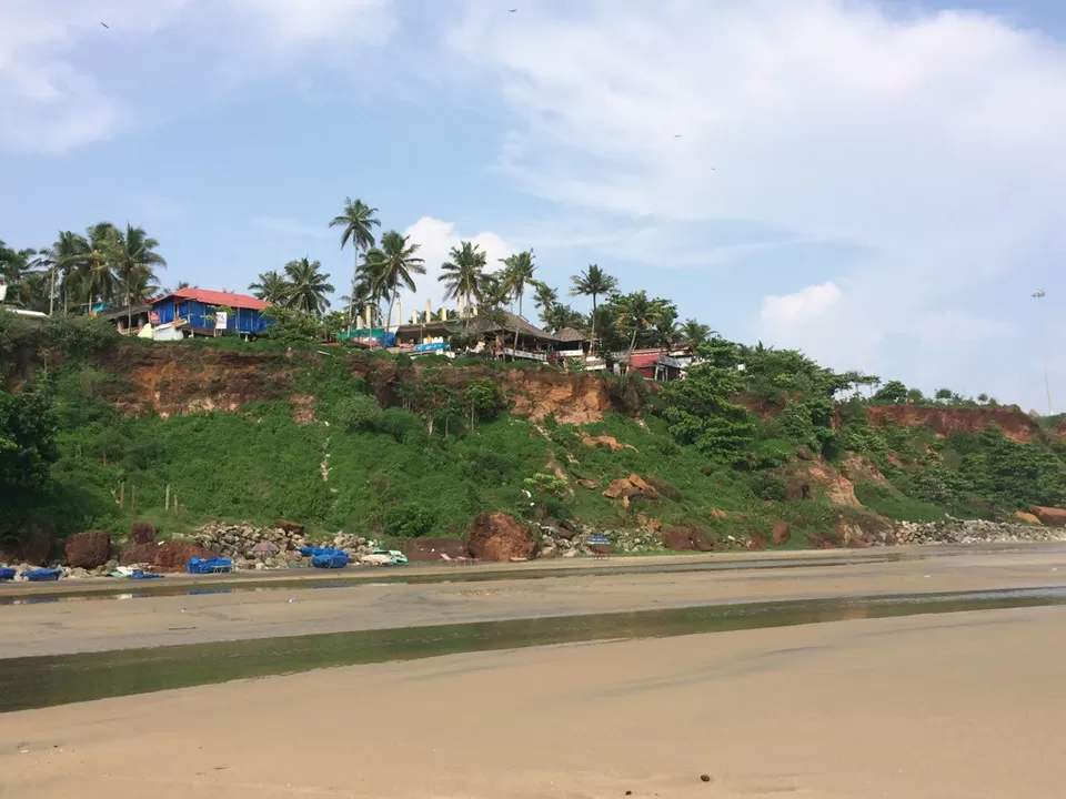 Photo of Vedanta Wake up! On the Sunny Cliffs, Varkala, Varkala Helipad Road, Varkala, Kerala, India by Lavi