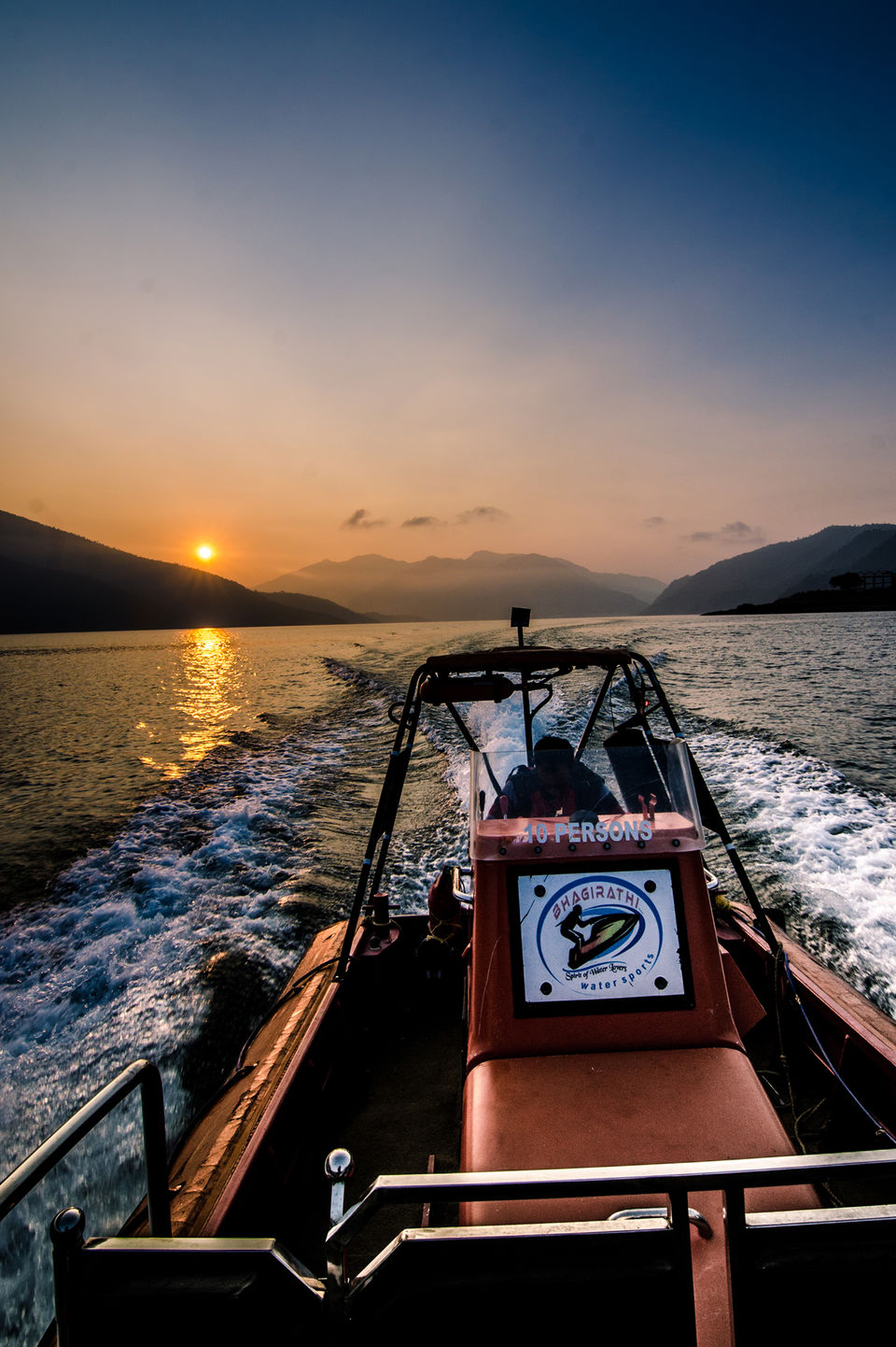 Photo of All You Need to Know About Asia's Biggest Lake Festival by Swati Jain