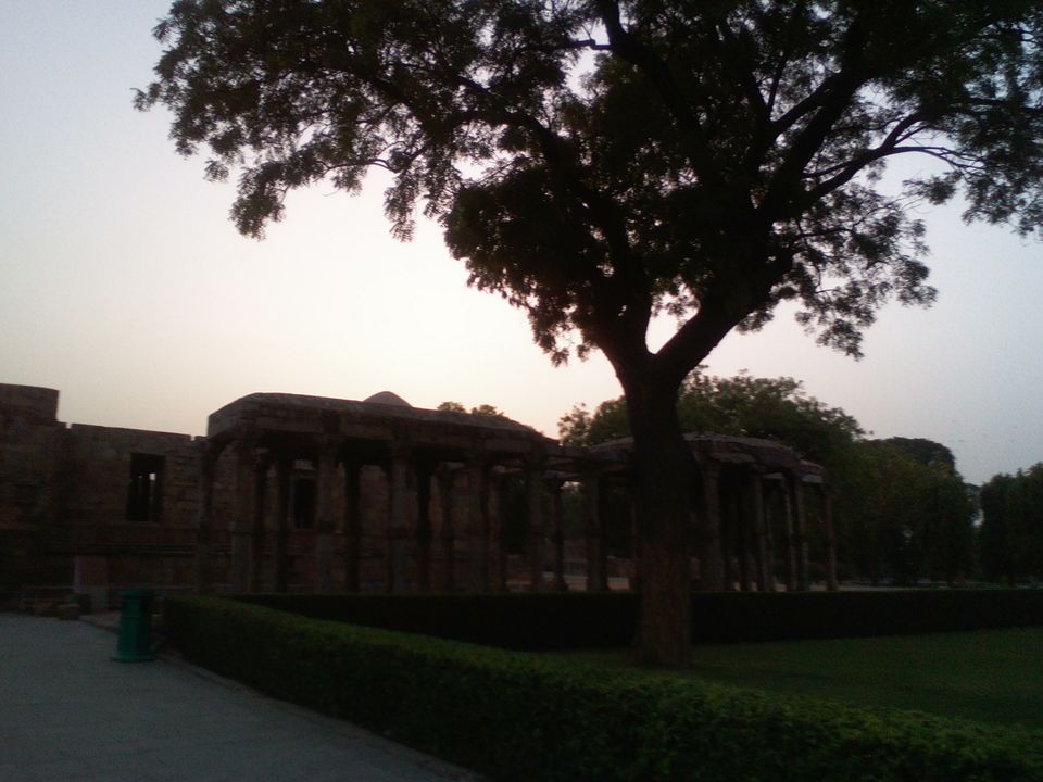 Photo of A jump into history – Qutub Minar 13/23 by Pooja
