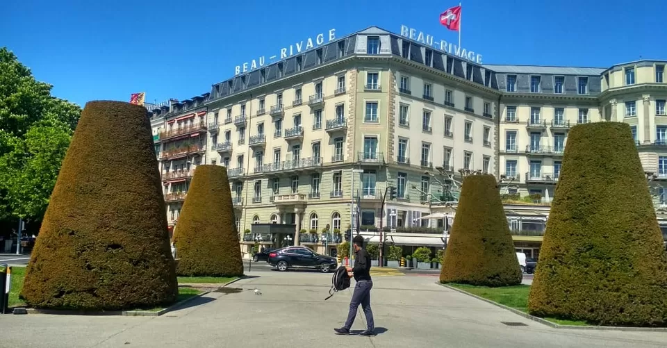 Photo of Mont Blanc, Place du Port, Genève, Switzerland by Pooja