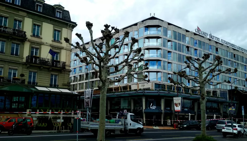 Photo of Mont Blanc, Place du Port, Genève, Switzerland by Pooja