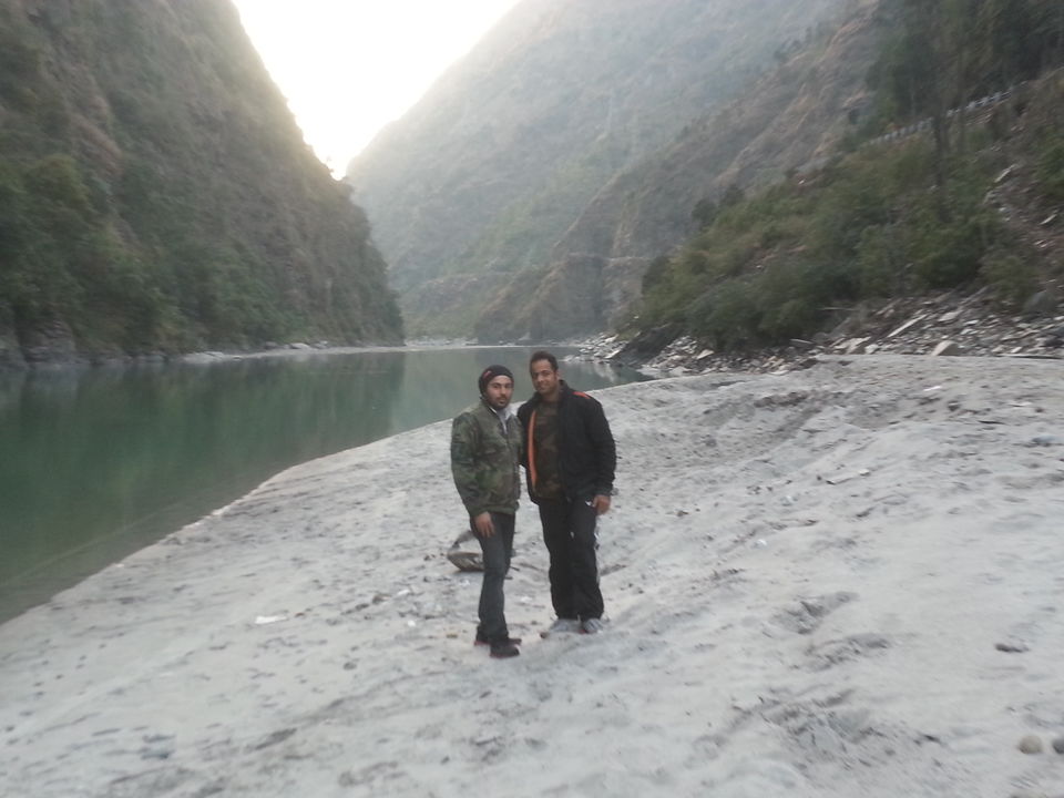 Photo of Tirthan Valley and Jalori Pass trek 5/26 by Karan Jaiswal